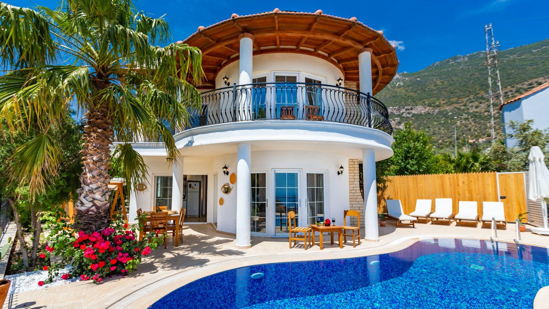 Villa Santiago